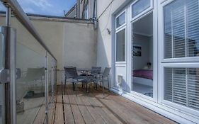Flint House - 2 Bedroom Apartment - Tenby